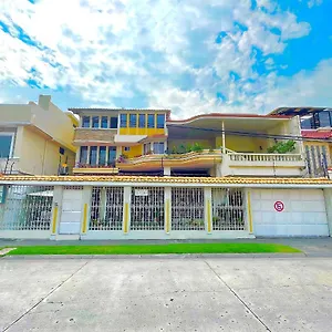 Gasthof Garza, Guayaquil